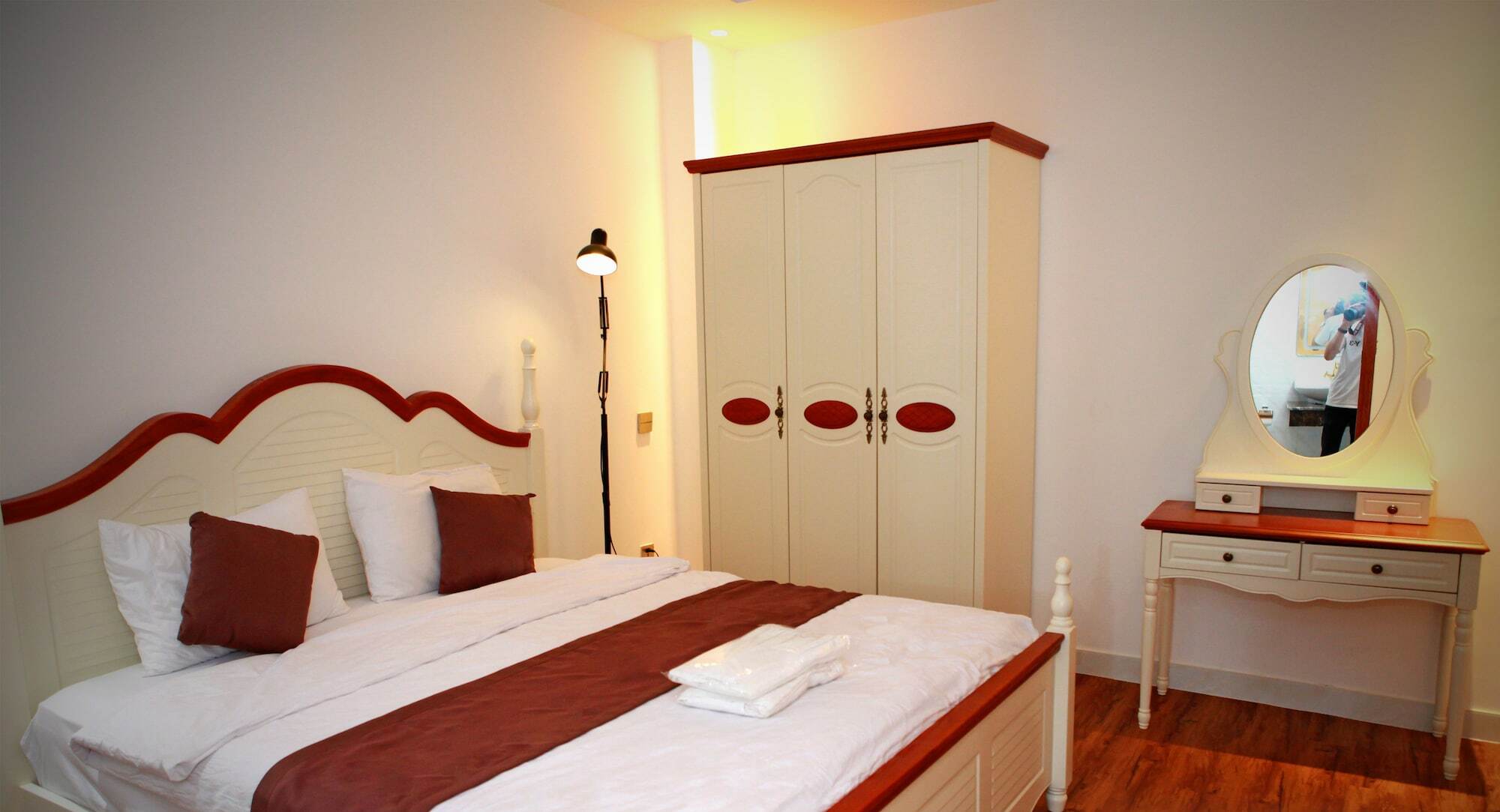 Spring Airport Hotel Ho Şi Min Exterior foto